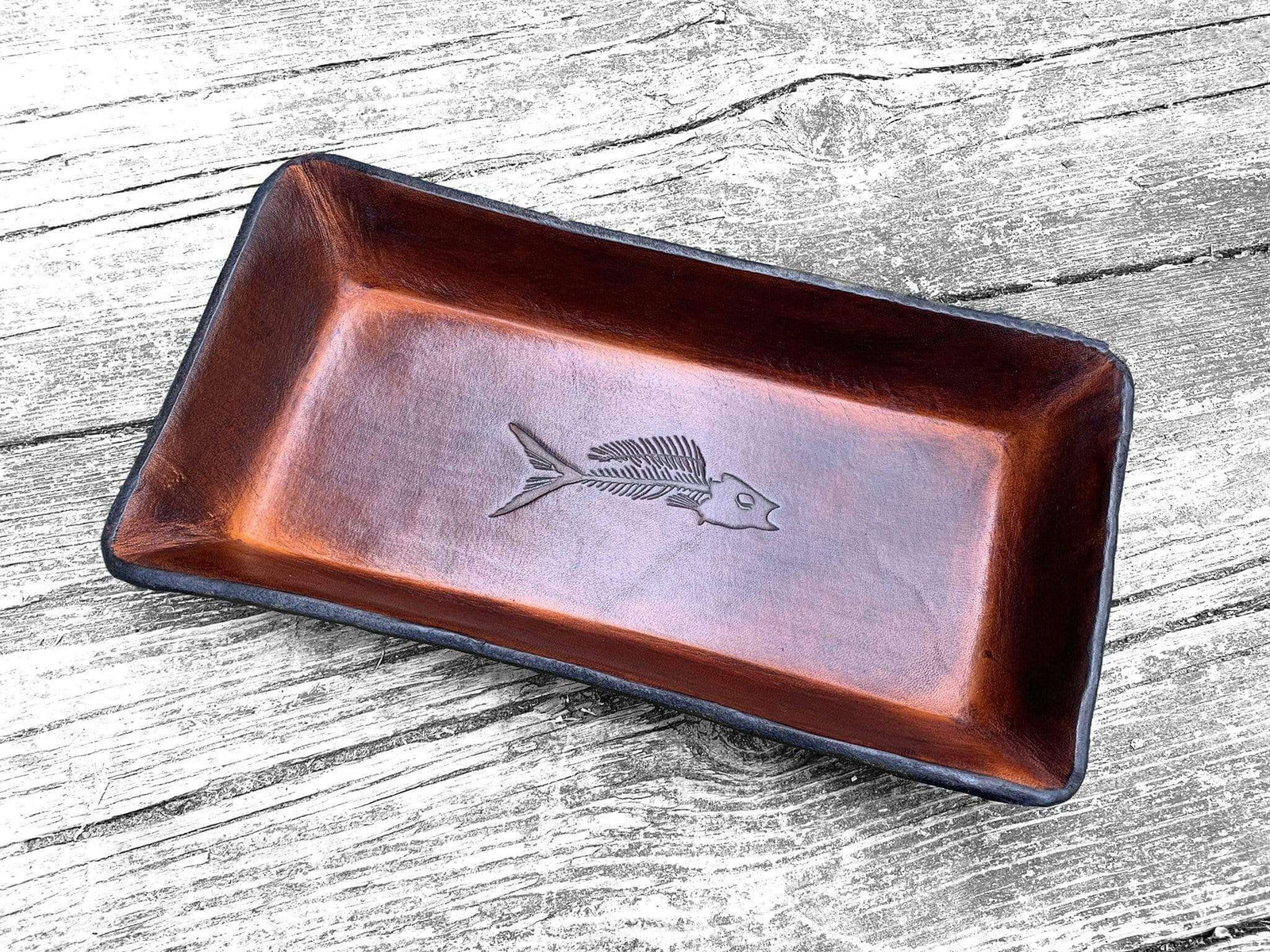 Fossil Fish Leather Valet. Dresser Storage Caddie. Timber Brown.