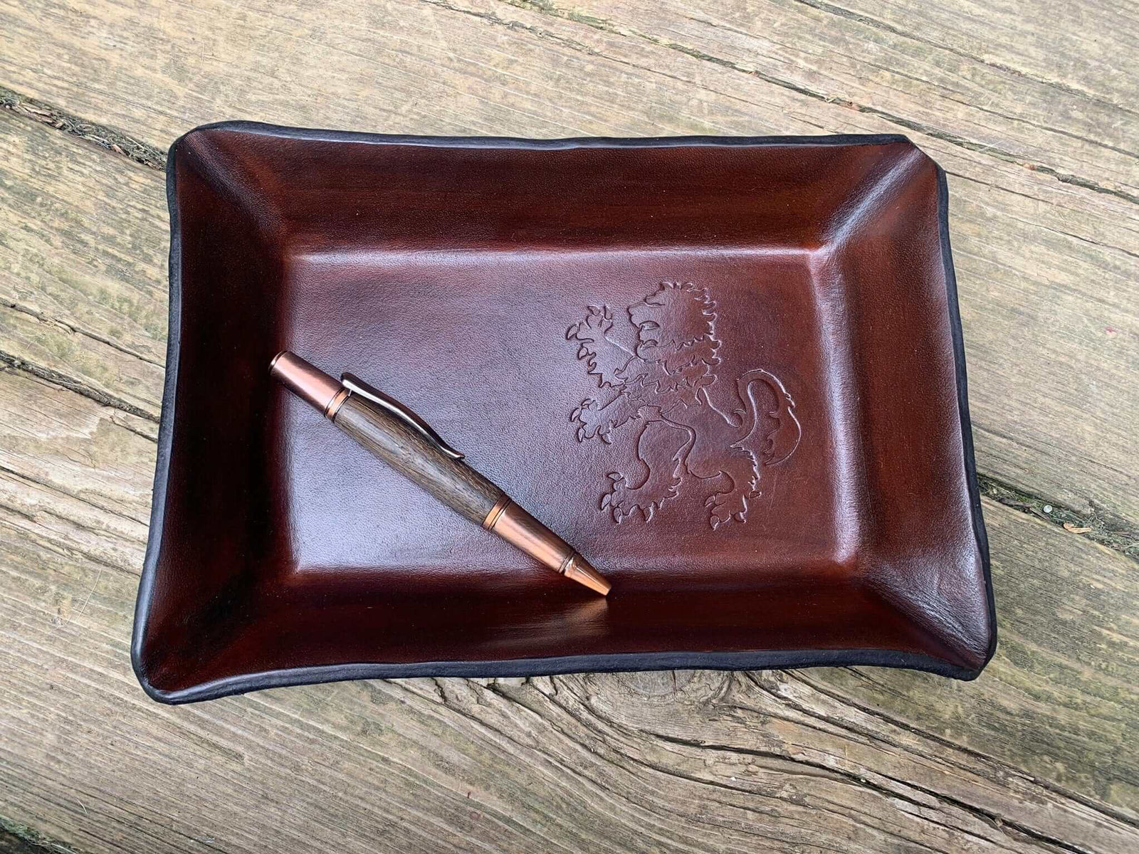 Leather valet with rampant lion and Irish bog oak pen. Gift Set