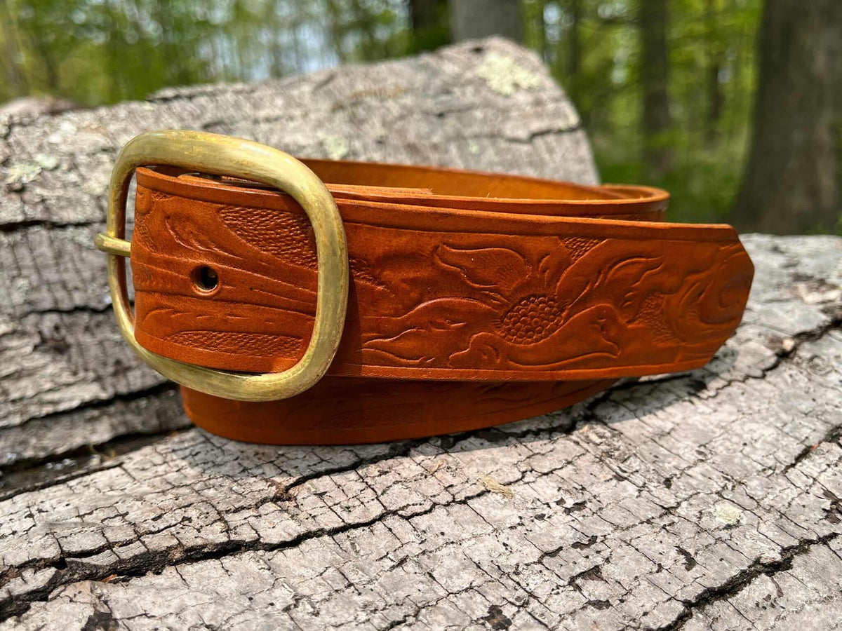 1.5&quot; wide Western style leather belt 