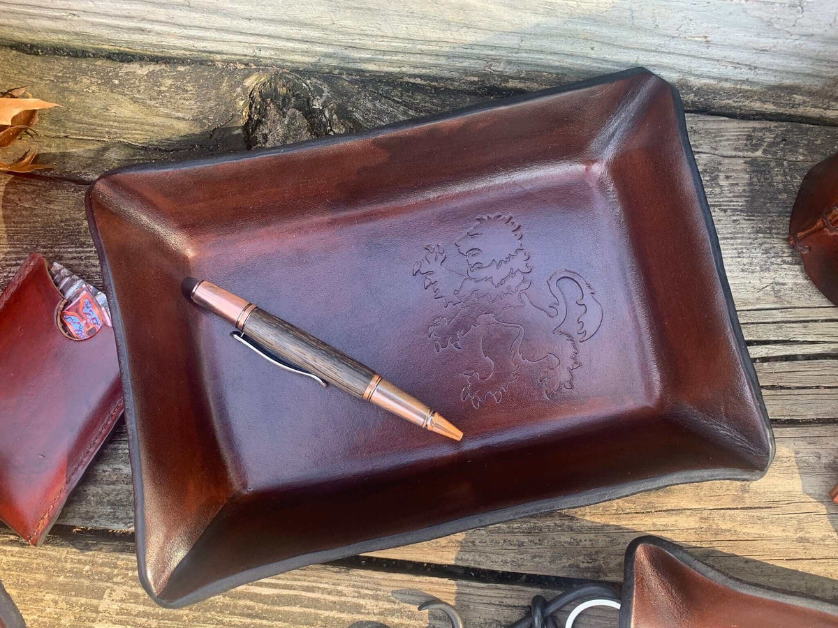 Gifts Sets. Twin Saints Leather