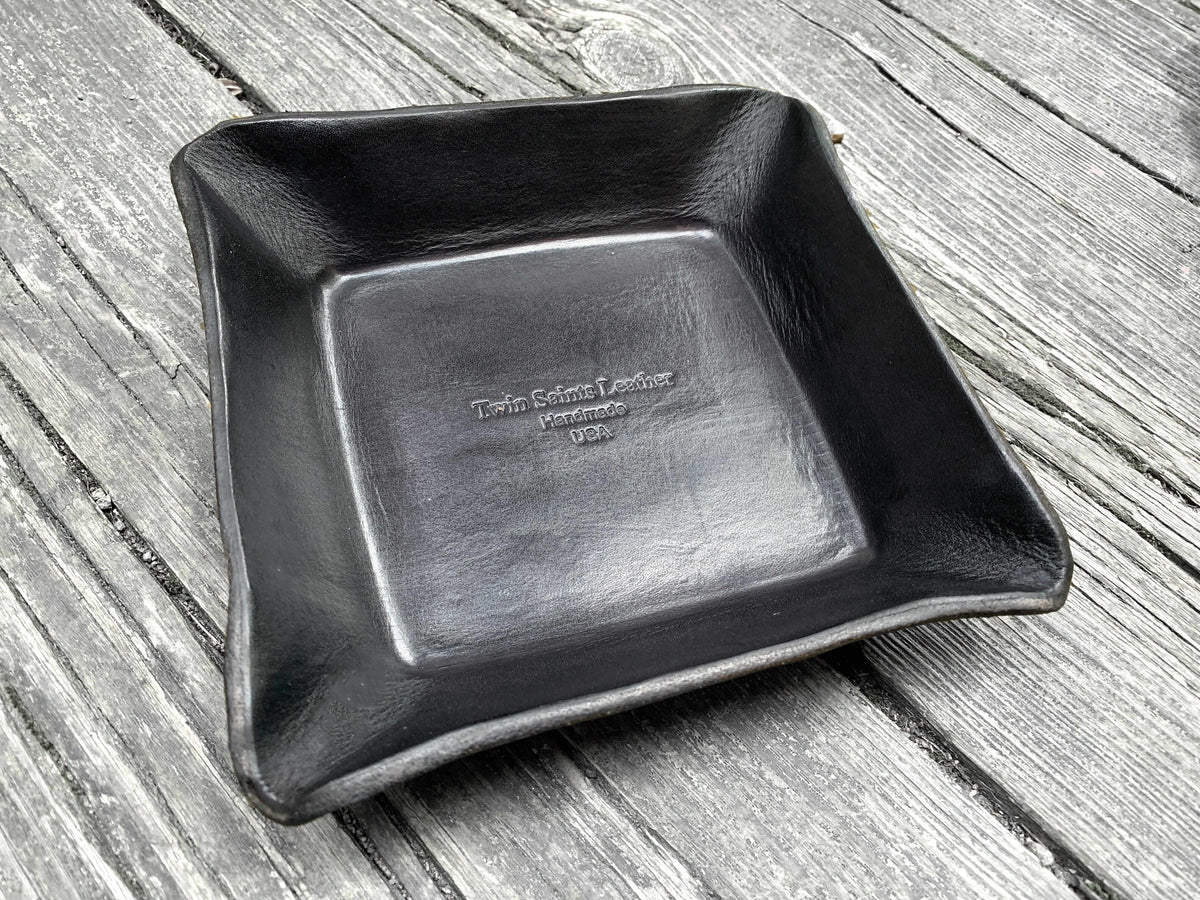 Leather EDC Tray with Logo. Black. 