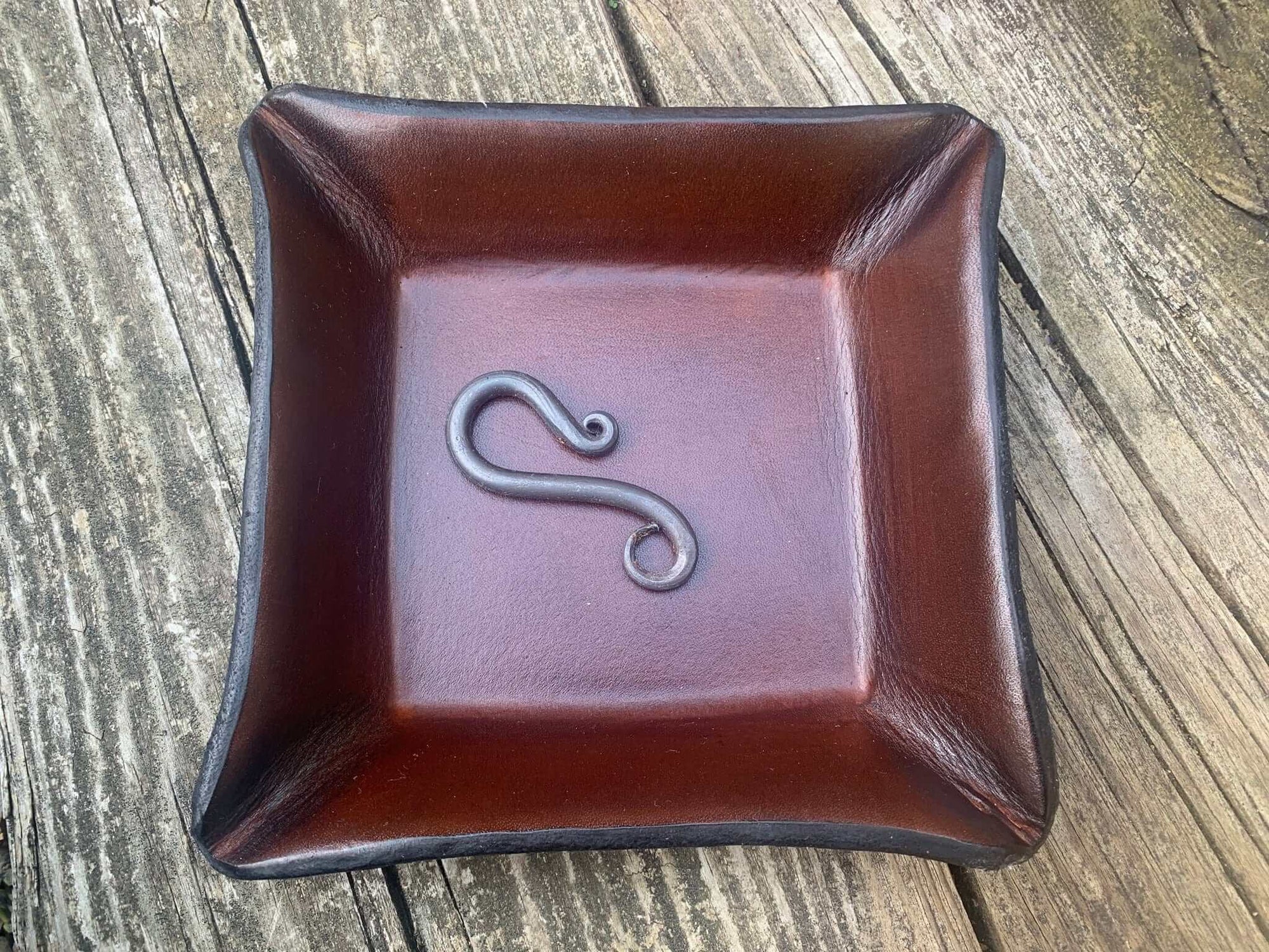 Leather Valet Tray and Iron Key Ring Gift Set.